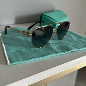Tiffany aviators